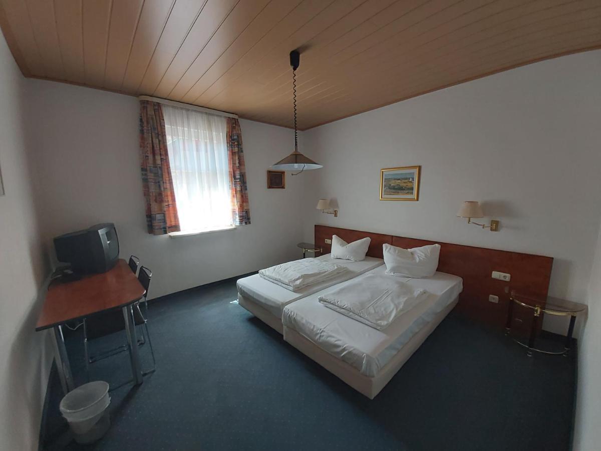 Schwarze Adler Hotel Streitberg Exterior photo