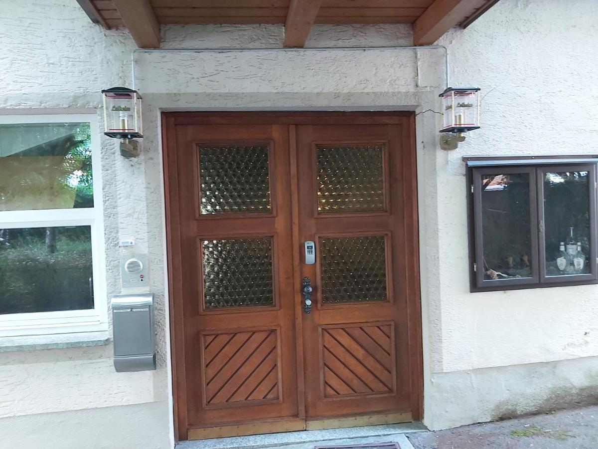 Schwarze Adler Hotel Streitberg Exterior photo